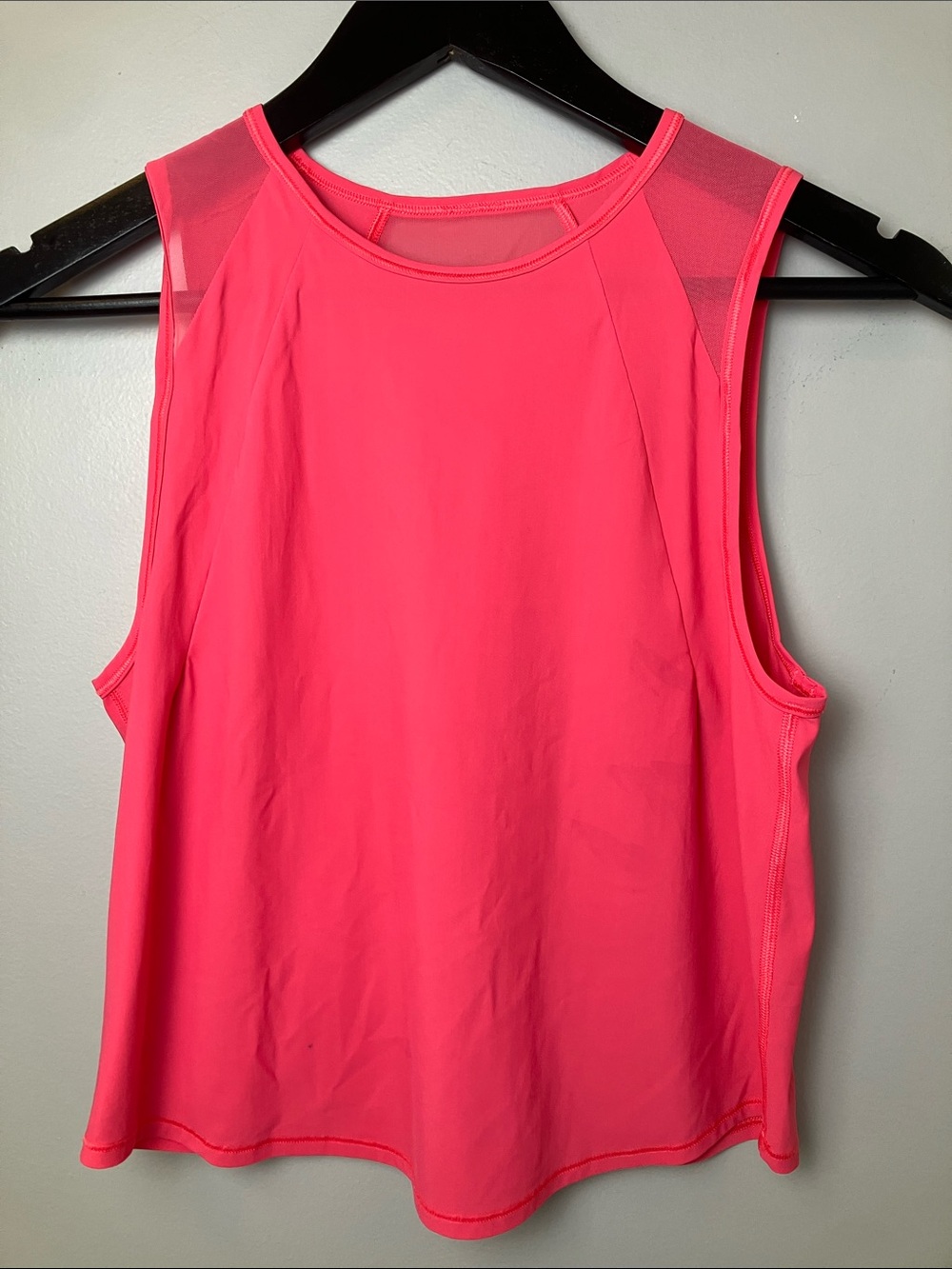 Lululemon Mesh‎ Racerback Neon Pink Workout Tank Top Size Small